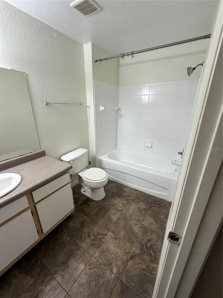 6029 Westgate Drive Orlando FL 32835
