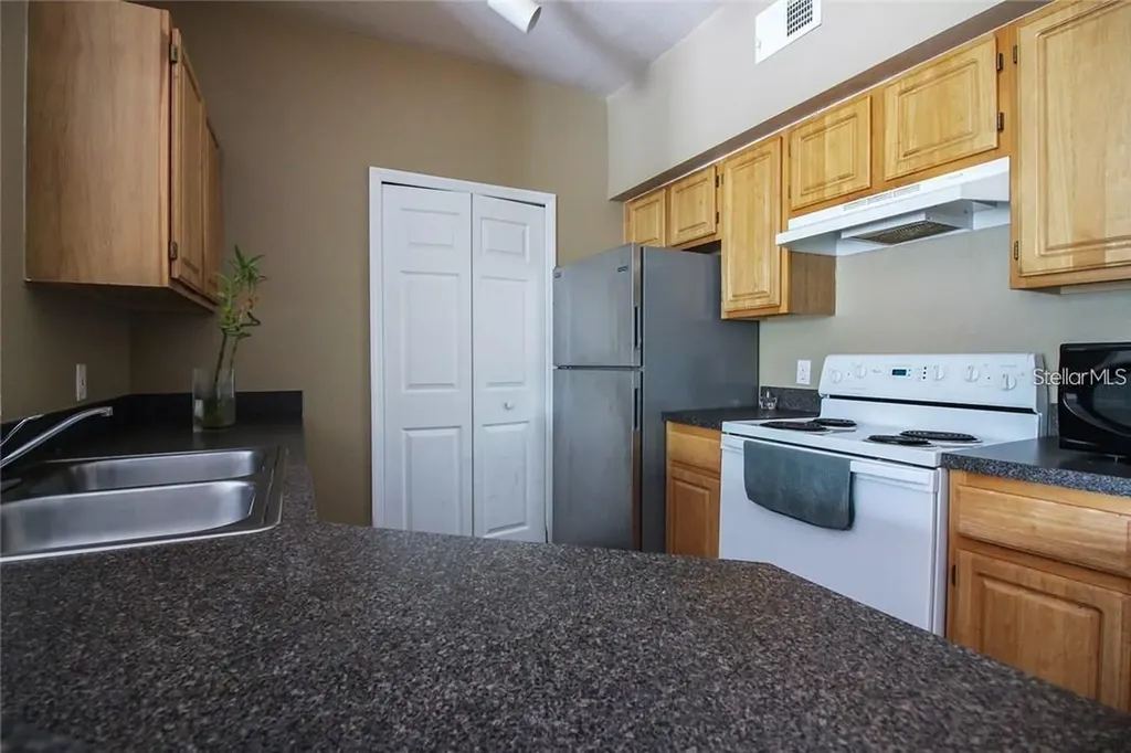 6029 Westgate Drive Orlando FL 32835