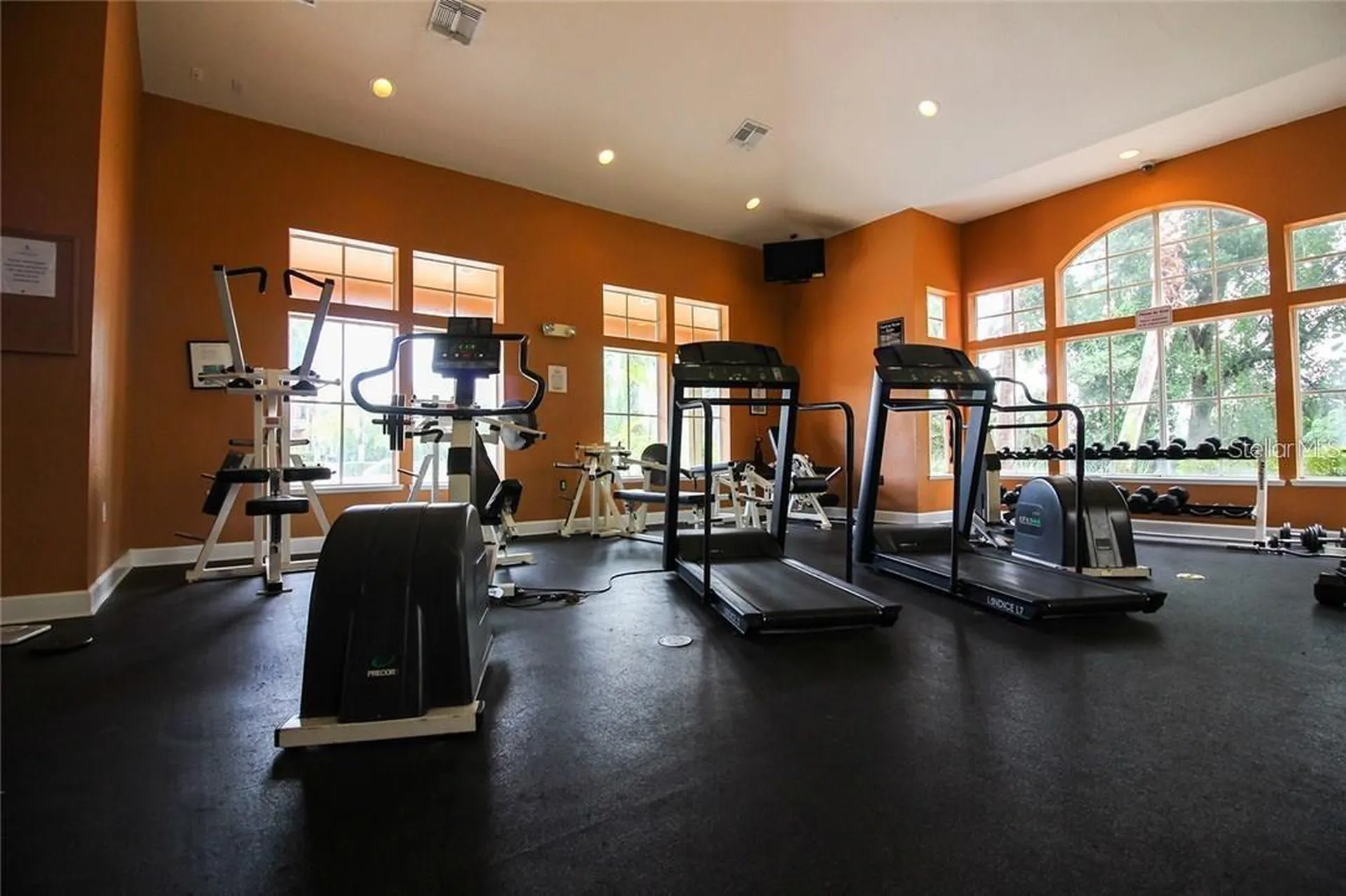 6029 Westgate Drive Orlando FL 32835