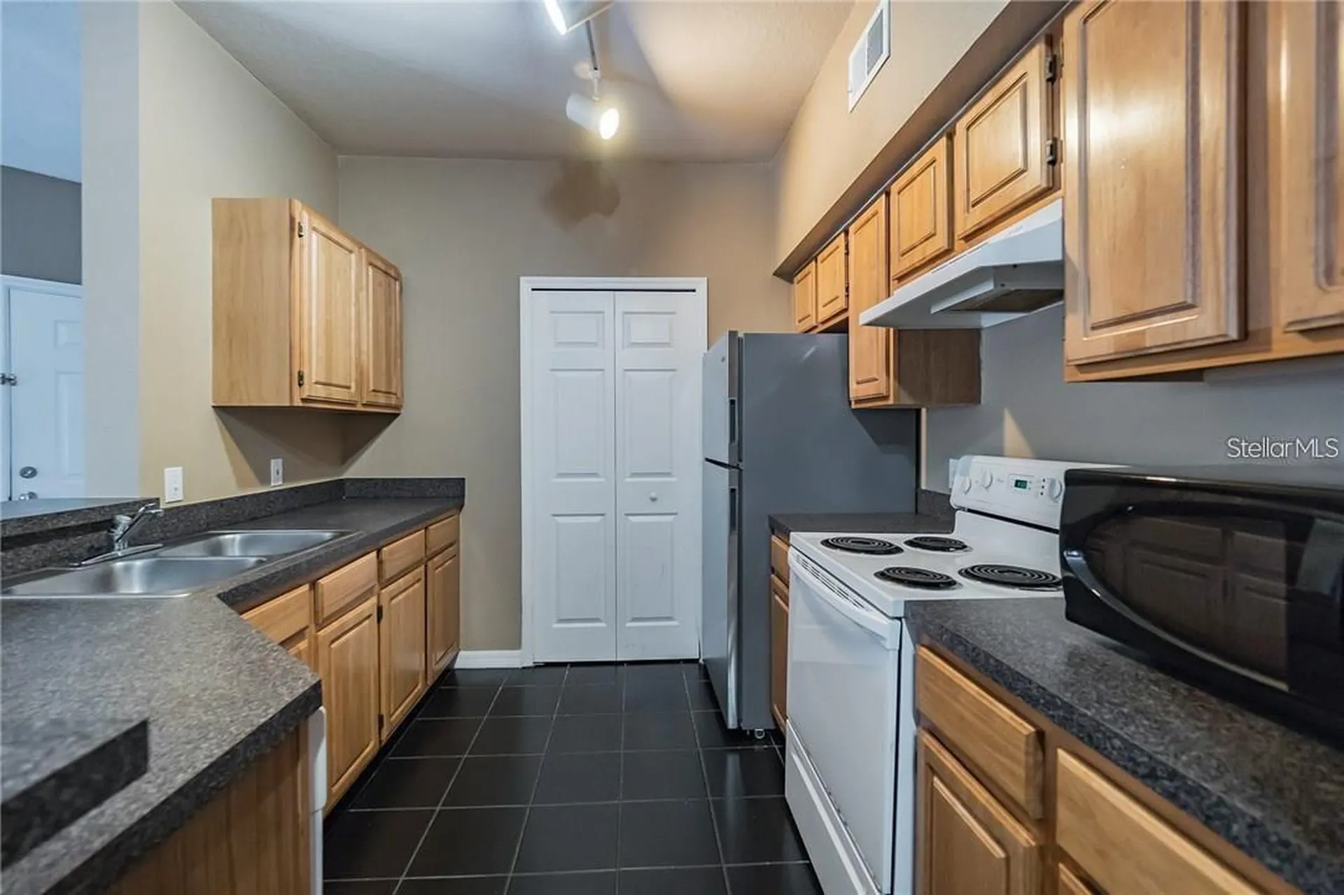 6029 Westgate Drive Orlando FL 32835
