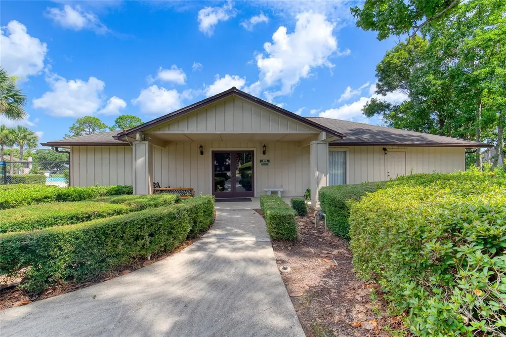 105 Deer Lake Circle Ormond Beach FL 32174