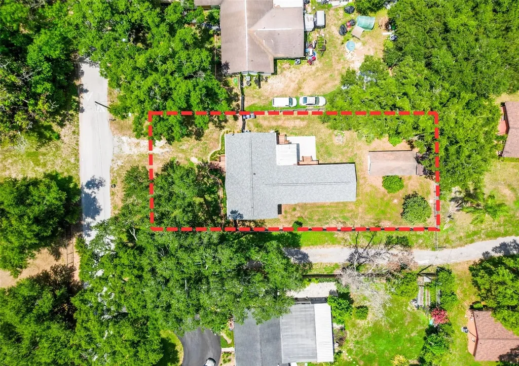 1926 Meadowridge Drive Valrico FL 33596