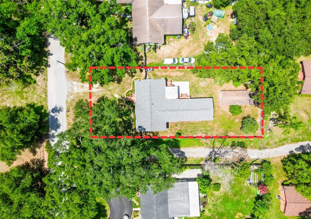 1926 Meadowridge Drive Valrico FL 33596