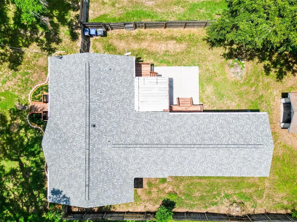 1926 Meadowridge Drive Valrico FL 33596