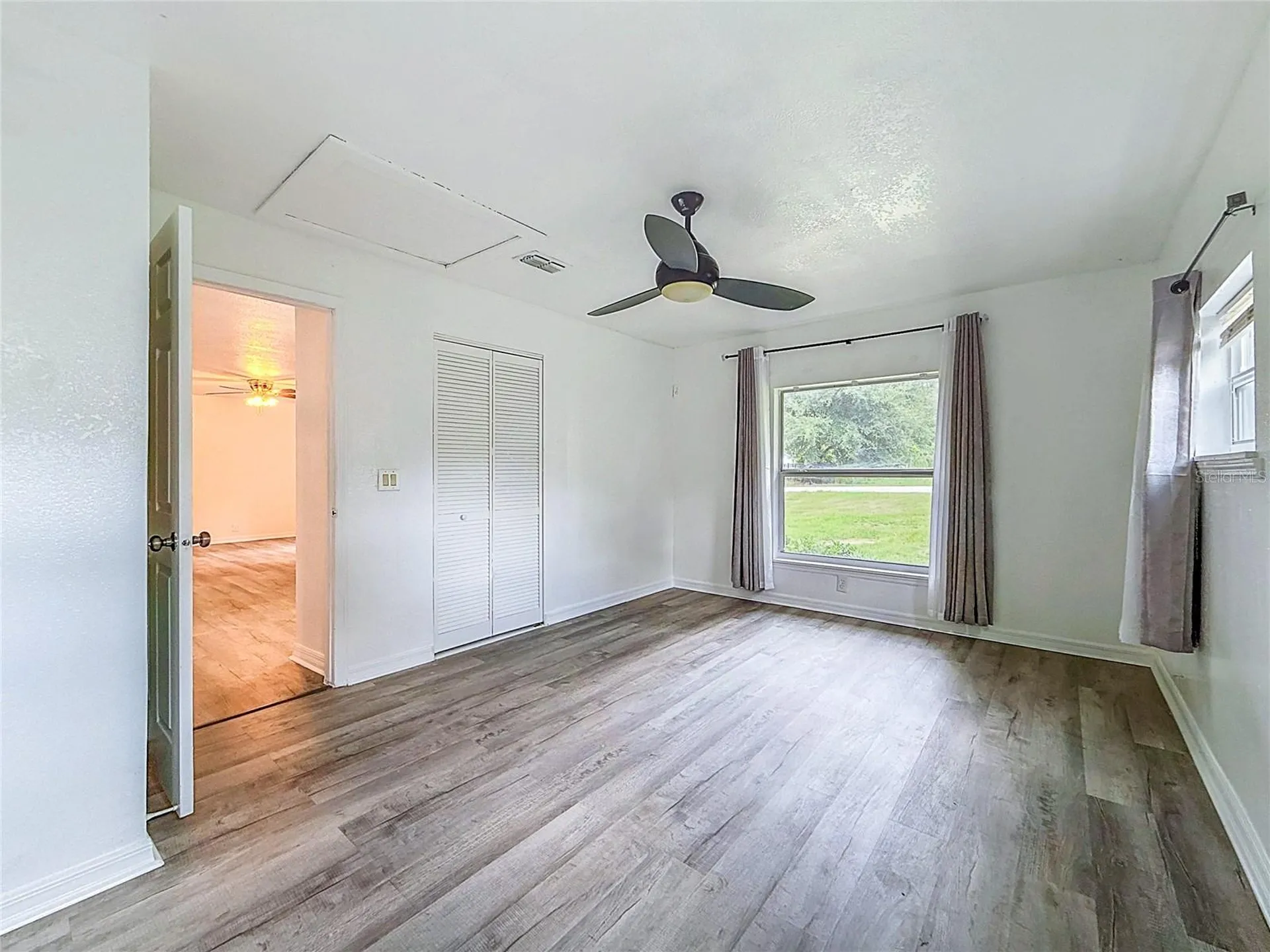 1926 Meadowridge Drive Valrico FL 33596