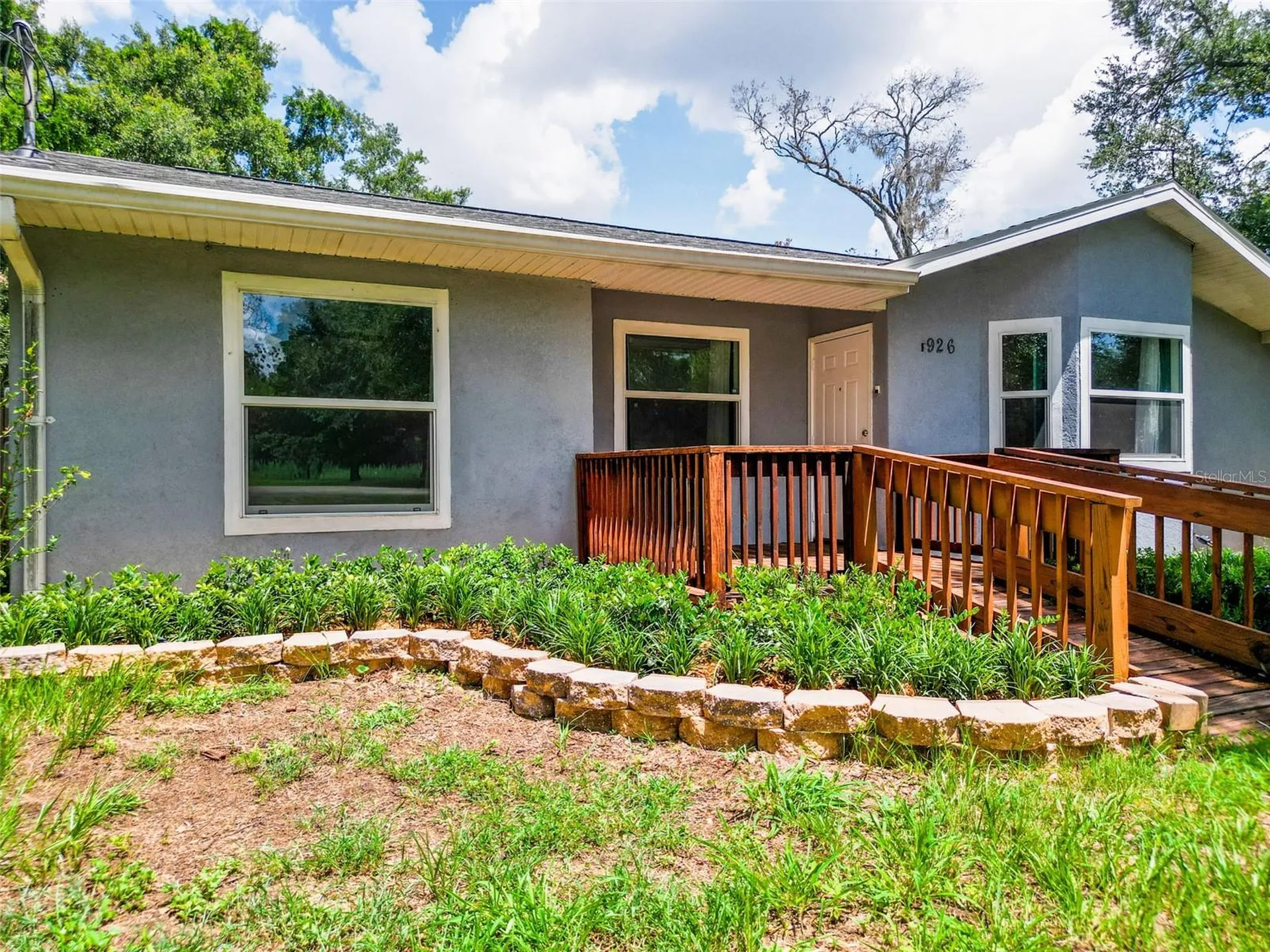 1926 Meadowridge Drive Valrico FL 33596