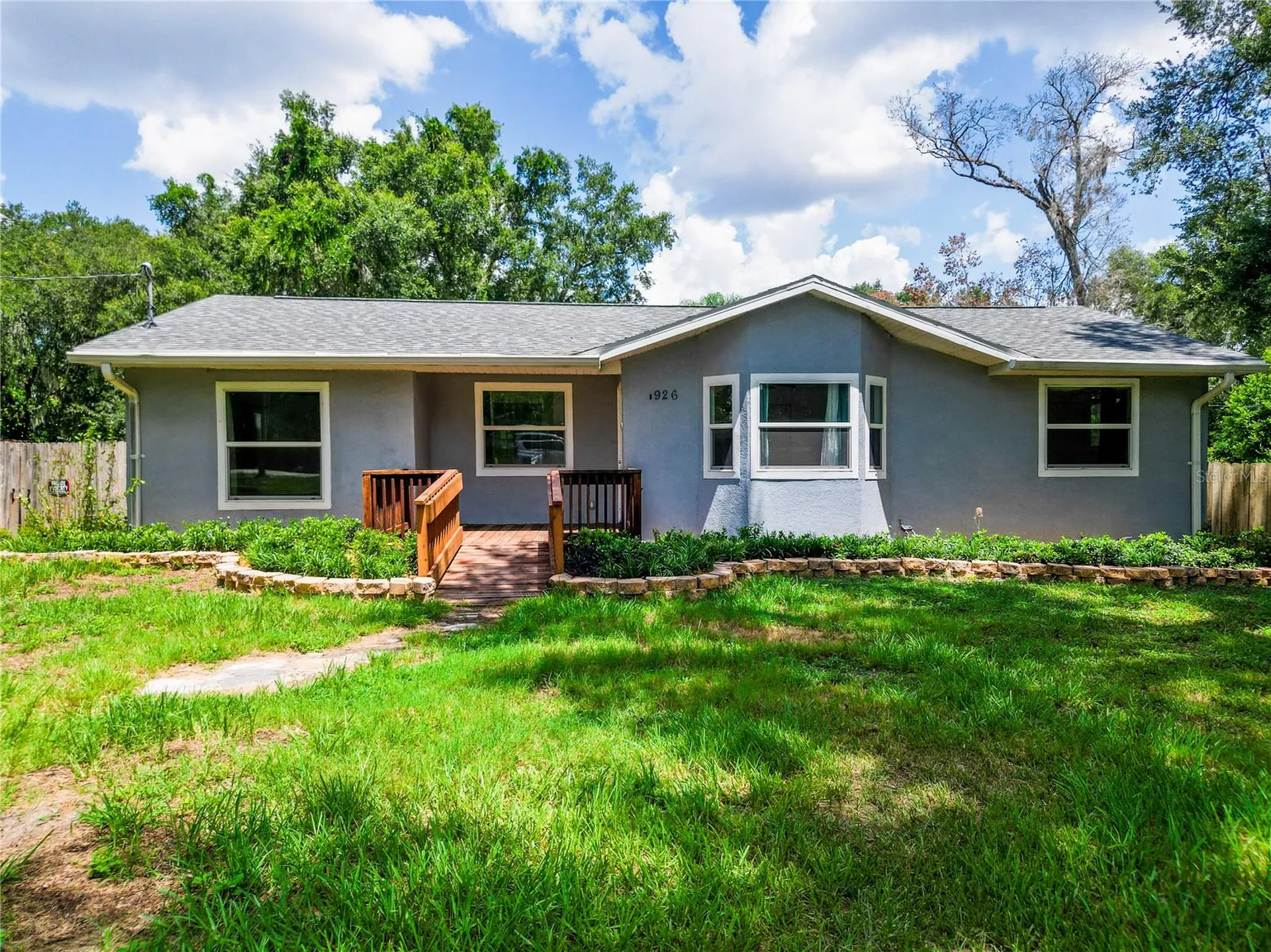 1926 Meadowridge Drive Valrico FL 33596