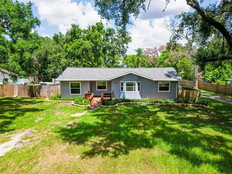 1926 Meadowridge Drive Valrico FL 33596