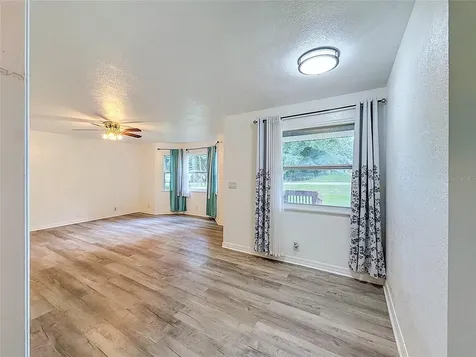 1926 Meadowridge Drive Valrico FL 33596