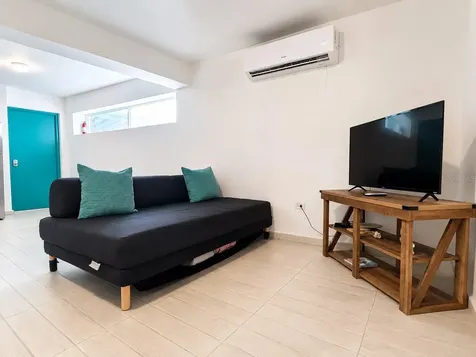 73 Calle Tapia San Juan PR 00911