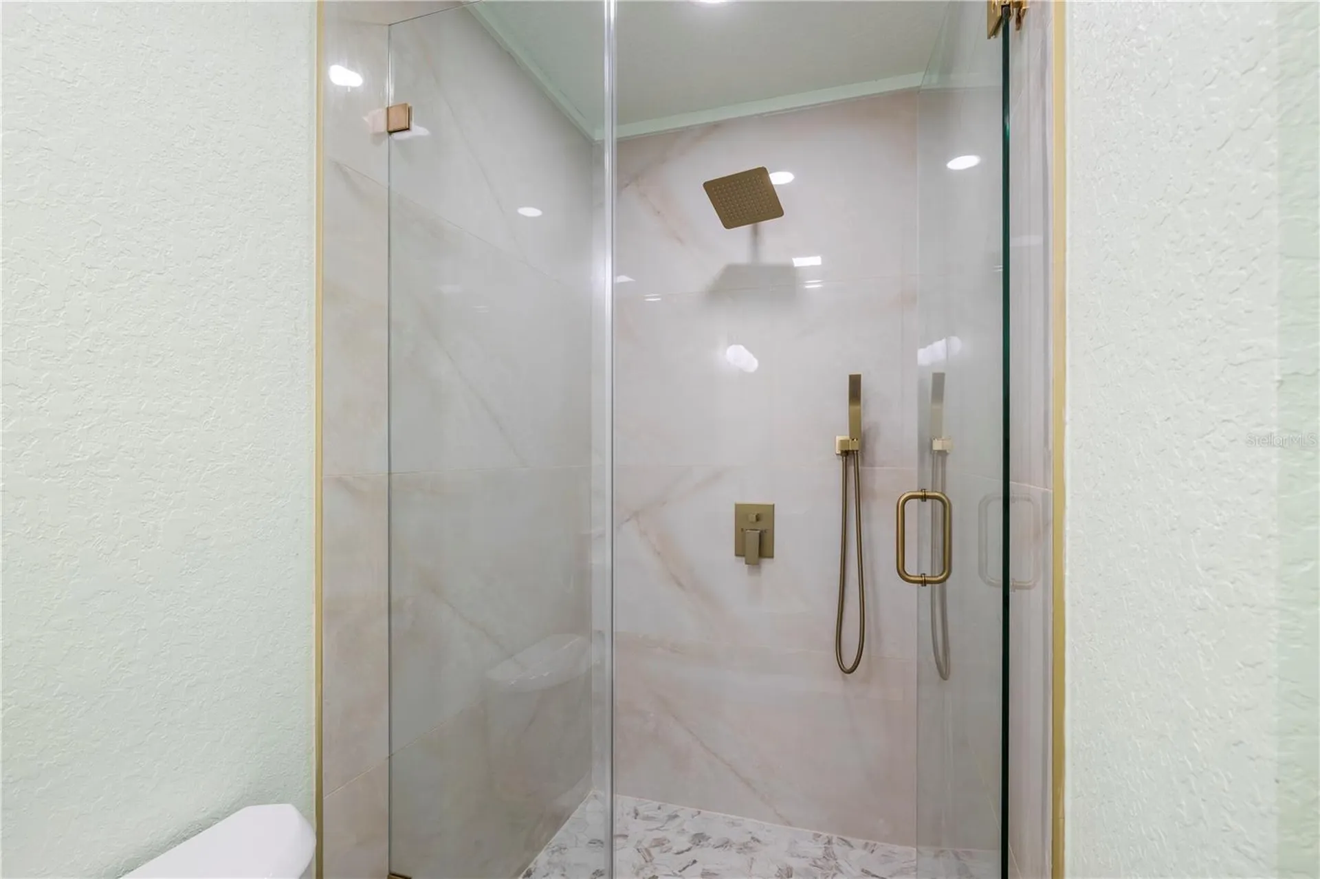 5538 6th Avenue N St Petersburg FL 33710