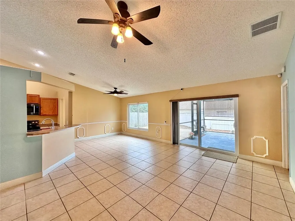 1650 Navigator Lane Tarpon Springs FL 34689