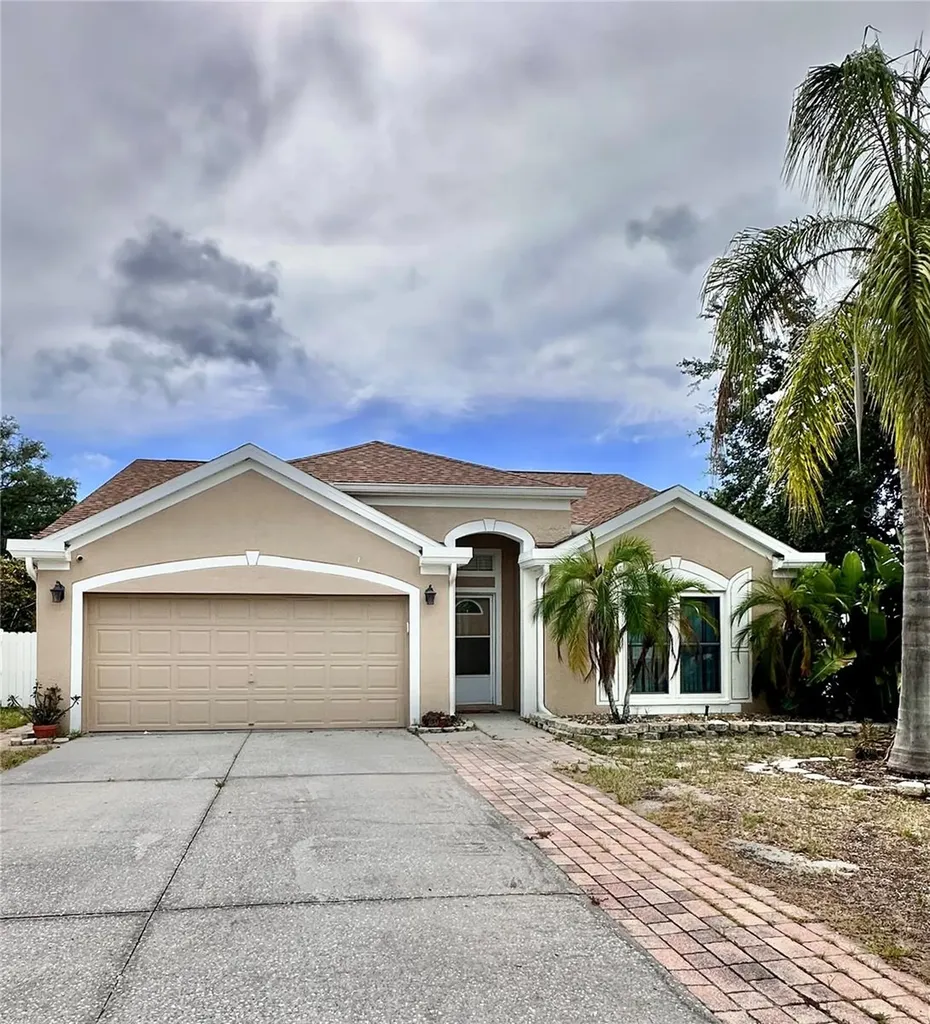 1650 Navigator Lane Tarpon Springs FL 34689