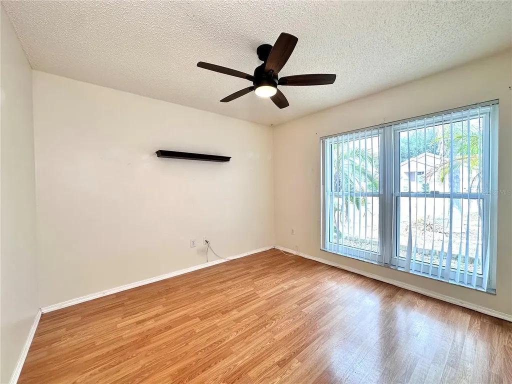1650 Navigator Lane Tarpon Springs FL 34689