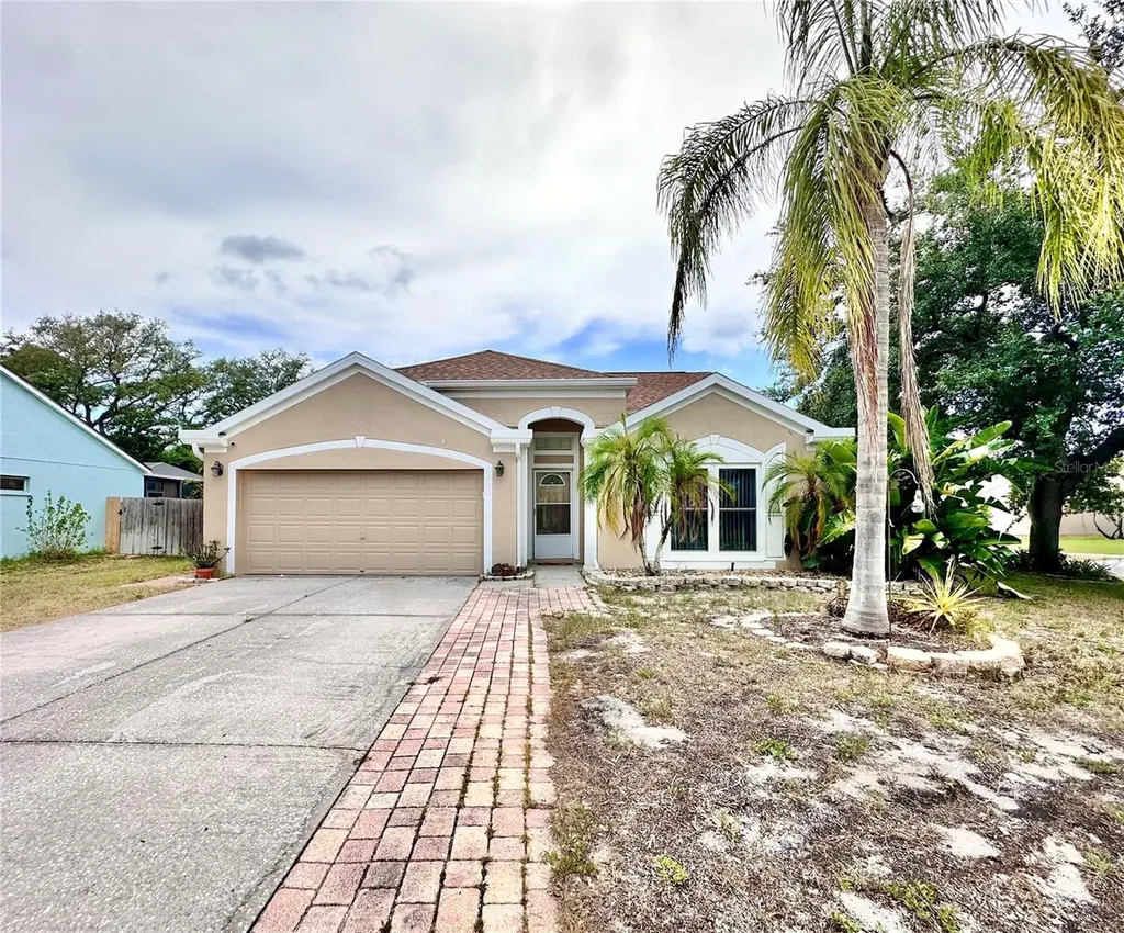 1650 Navigator Lane Tarpon Springs FL 34689