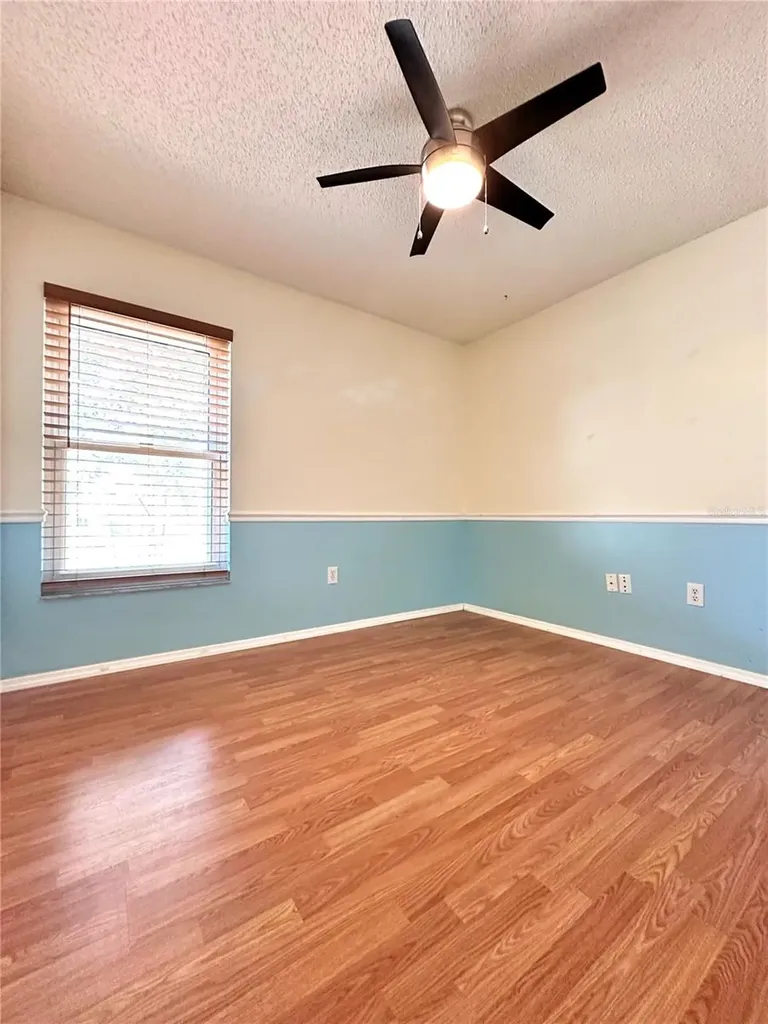 1650 Navigator Lane Tarpon Springs FL 34689