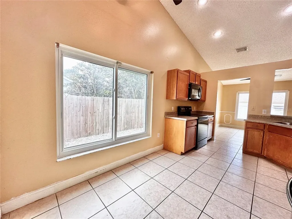 1650 Navigator Lane Tarpon Springs FL 34689