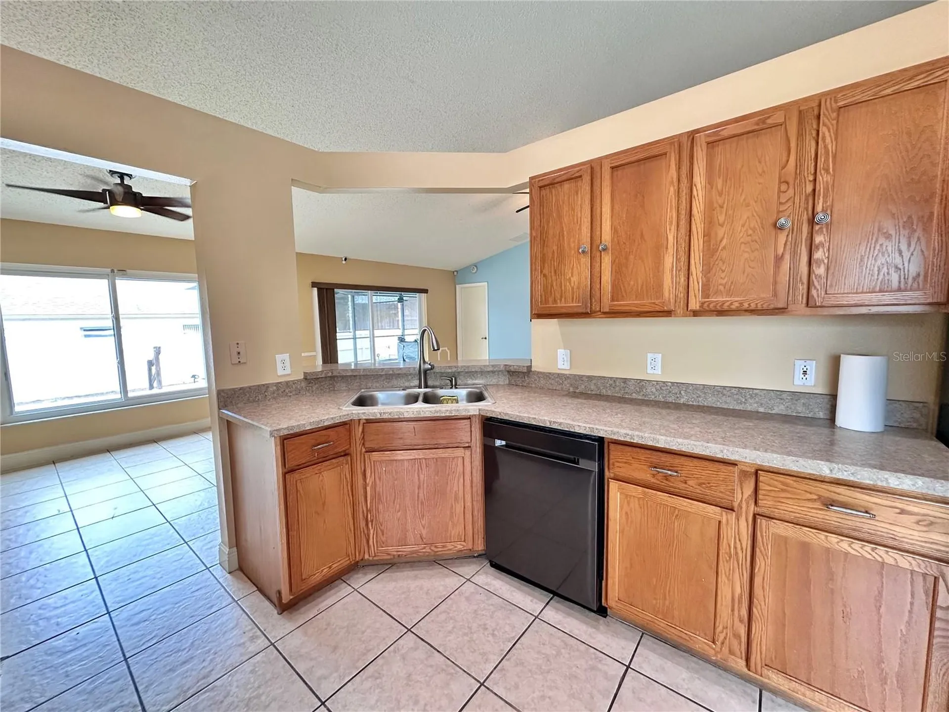 1650 Navigator Lane Tarpon Springs FL 34689