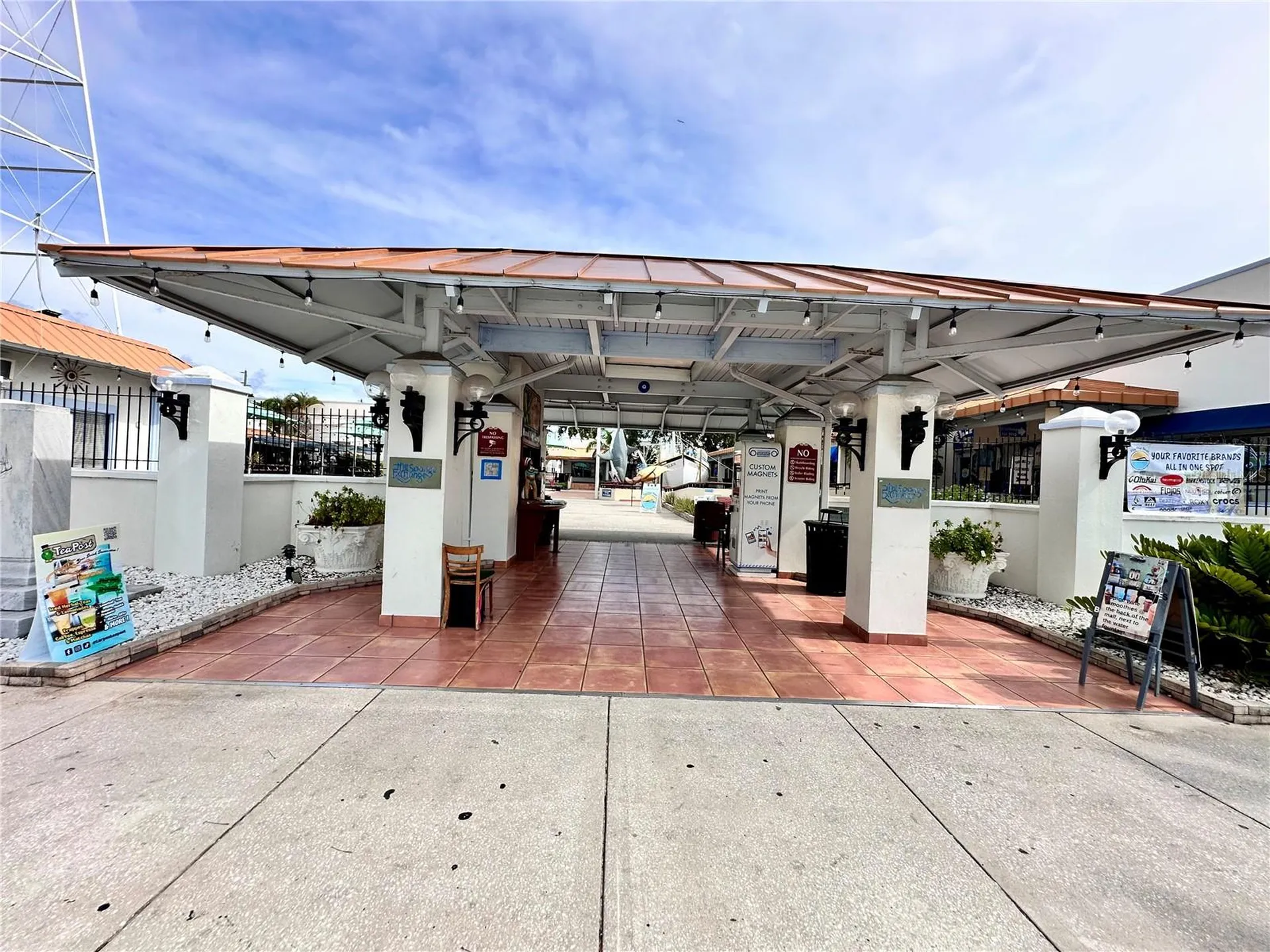 1650 Navigator Lane Tarpon Springs FL 34689