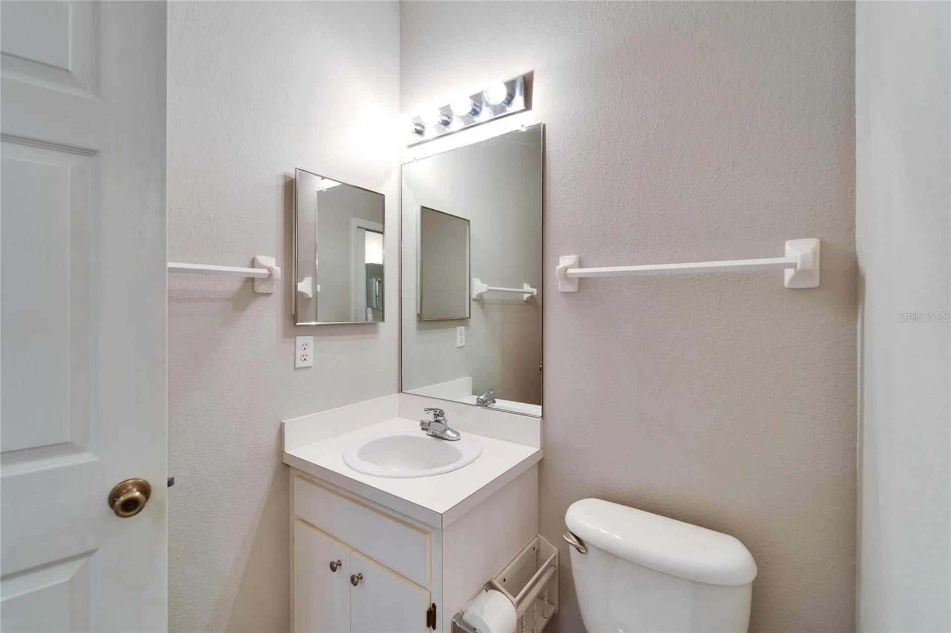 1032 Radison Avenue Sun City Center FL 33573