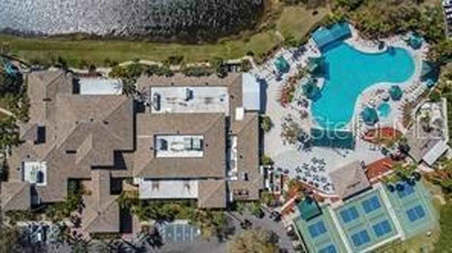 1032 Radison Avenue Sun City Center FL 33573