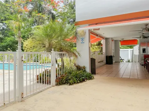 59 Cll Union Cond. Hillsview Plaza Guaynabo PR 00971