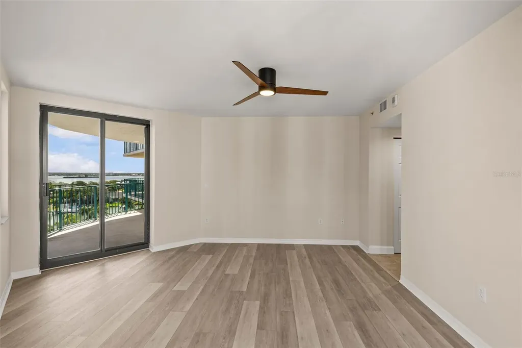 670 Island Way Clearwater Beach FL 33767