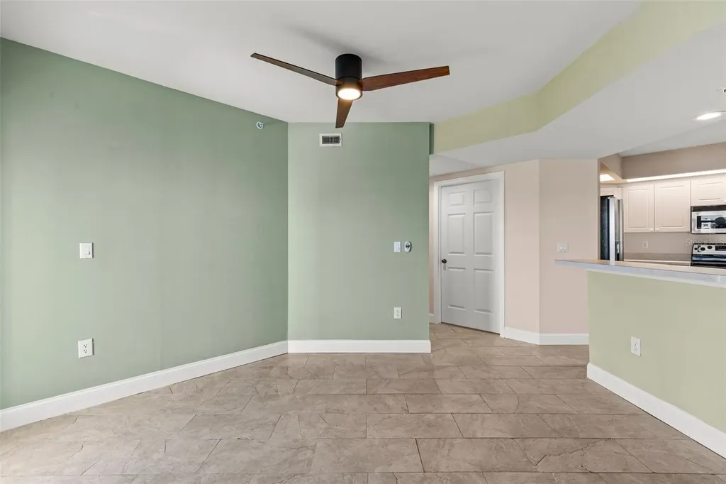 670 Island Way Clearwater Beach FL 33767