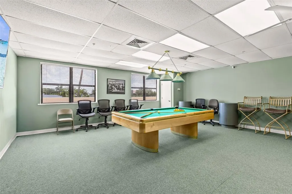 670 Island Way Clearwater Beach FL 33767