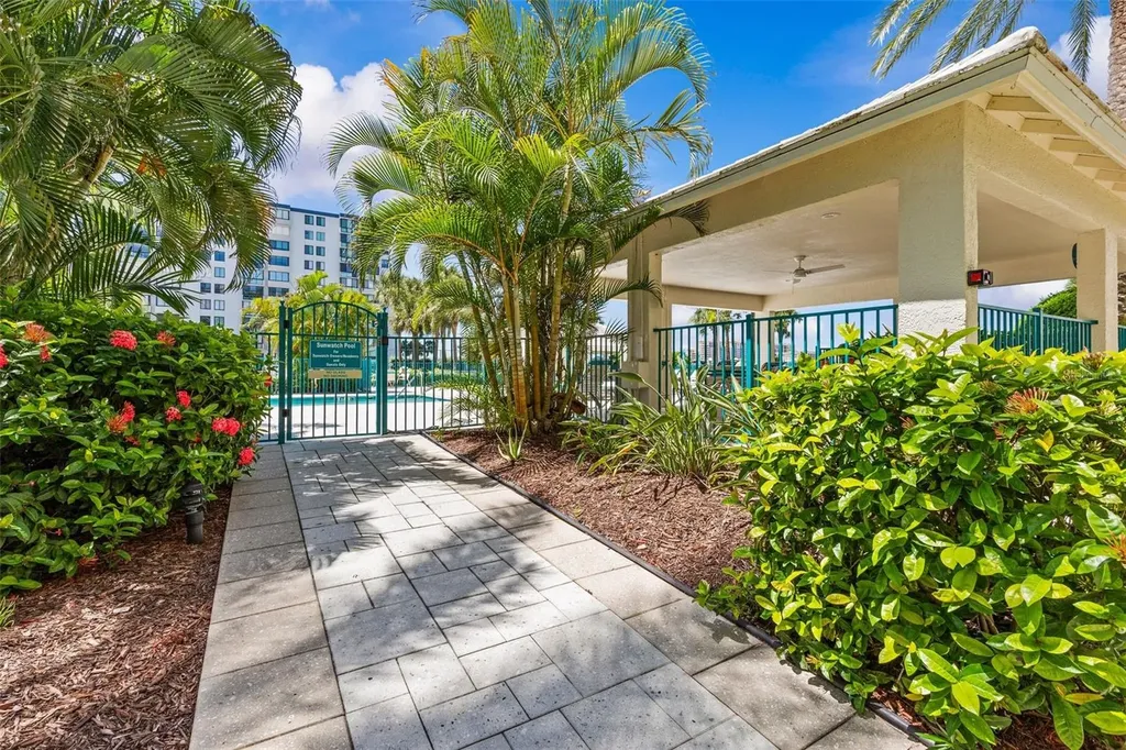 670 Island Way Clearwater Beach FL 33767