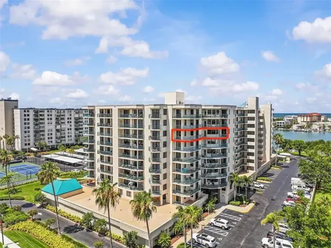 670 Island Way Clearwater Beach FL 33767