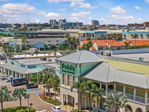 670 Island Way Clearwater Beach FL 33767