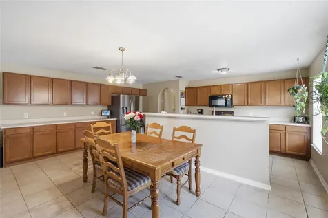 516 Cadiz Drive Groveland FL 34736