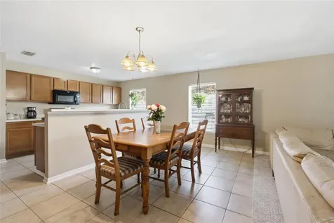 516 Cadiz Drive Groveland FL 34736