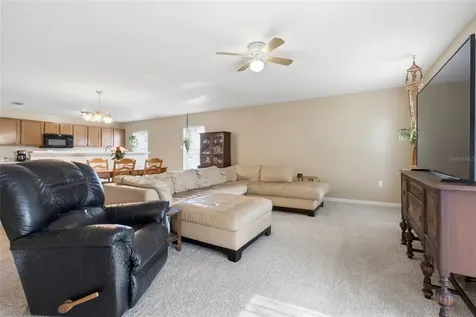 516 Cadiz Drive Groveland FL 34736