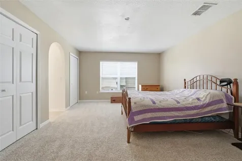 516 Cadiz Drive Groveland FL 34736