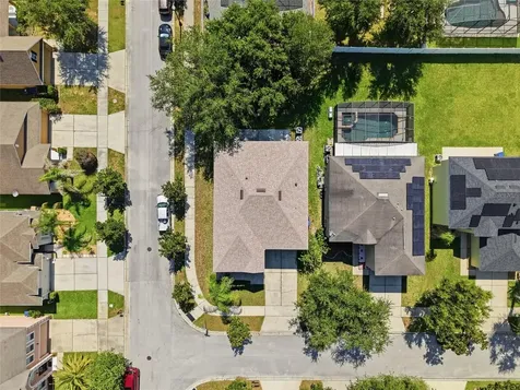 516 Cadiz Drive Groveland FL 34736