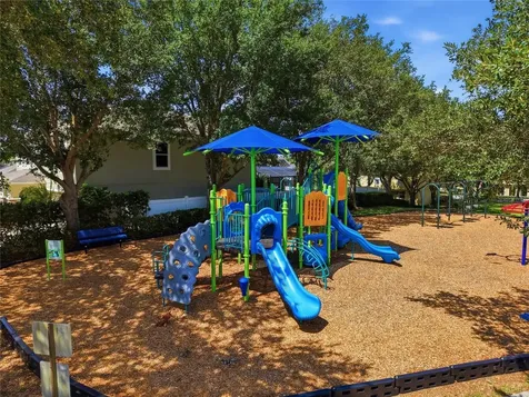 516 Cadiz Drive Groveland FL 34736