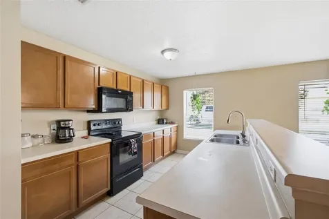 516 Cadiz Drive Groveland FL 34736