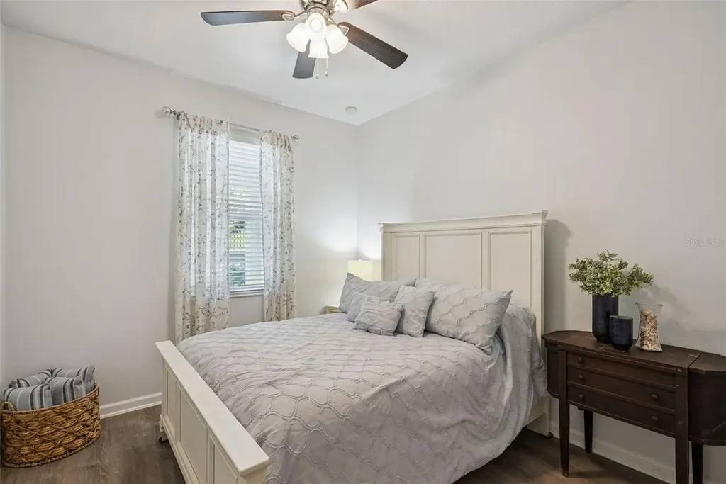 1235 Dora Parc Lane Mount Dora FL 32757