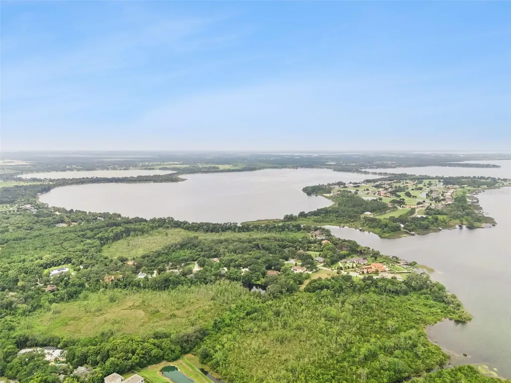 1235 Dora Parc Lane Mount Dora FL 32757