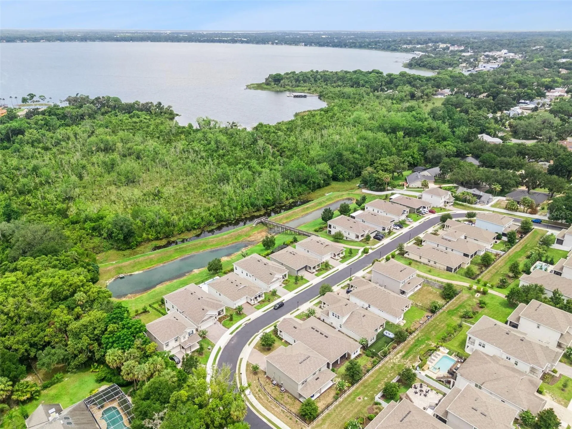 1235 Dora Parc Lane Mount Dora FL 32757