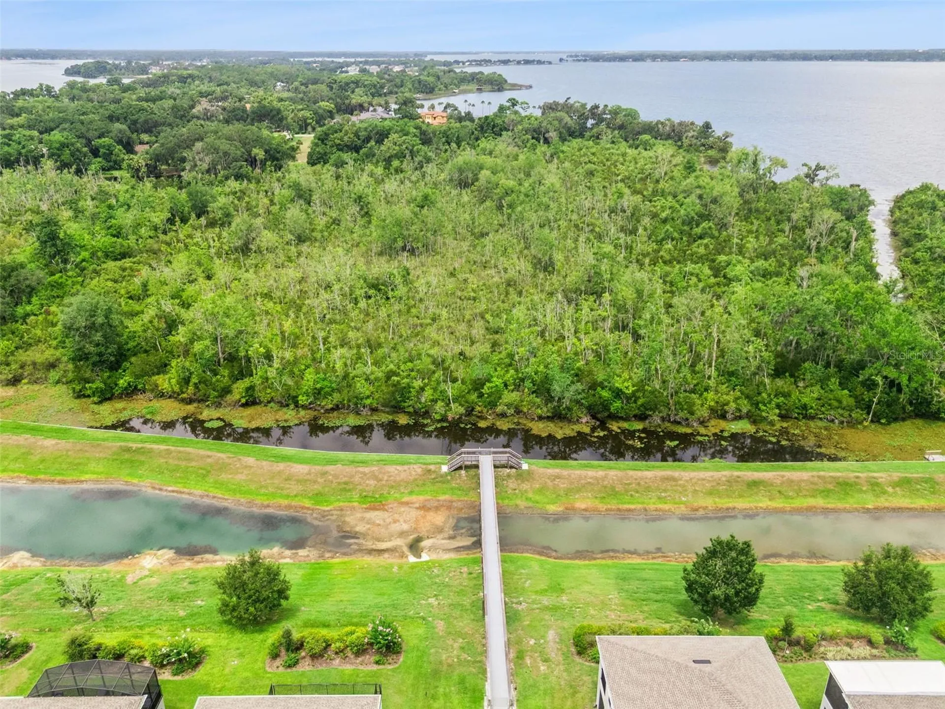 1235 Dora Parc Lane Mount Dora FL 32757