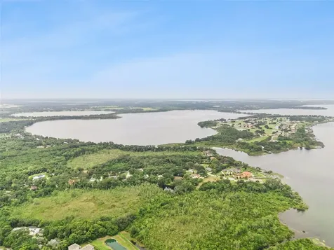 1235 Dora Parc Lane Mount Dora FL 32757