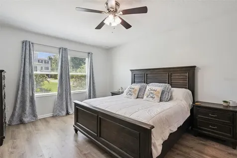 1235 Dora Parc Lane Mount Dora FL 32757