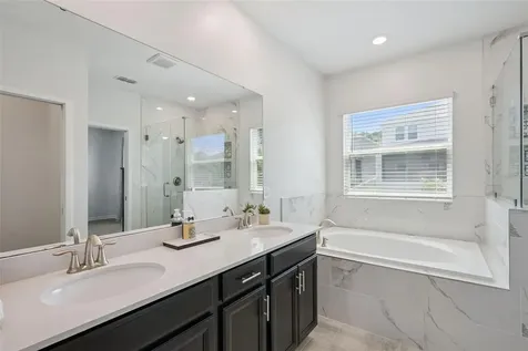 1235 Dora Parc Lane Mount Dora FL 32757
