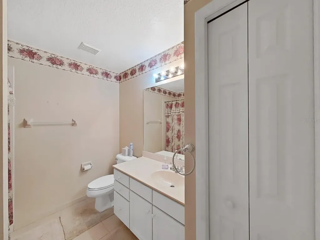 6122 Gentle Ben Circle Wesley Chapel FL 33544