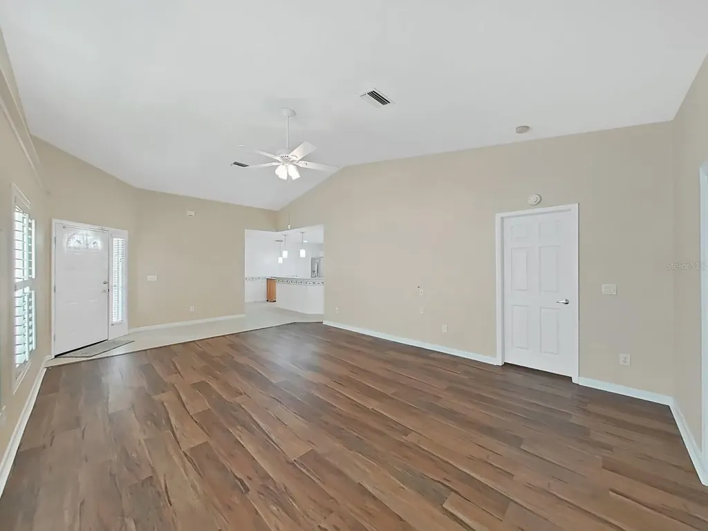 6122 Gentle Ben Circle Wesley Chapel FL 33544