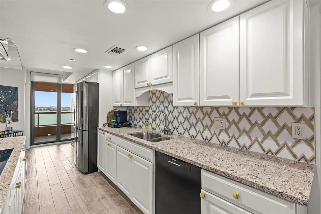 1340 Gulf Clearwater FL 33767