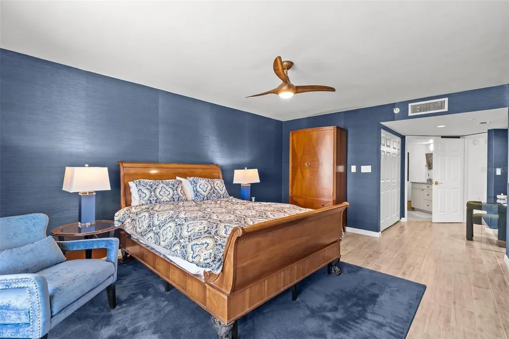 1340 Gulf Clearwater FL 33767